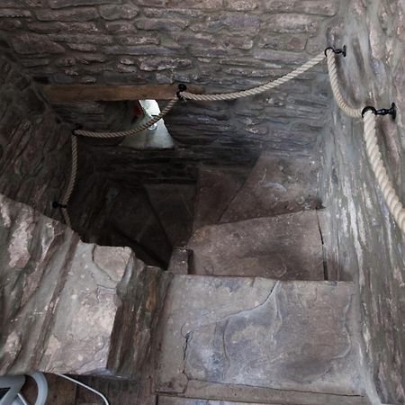 Ty Fferm Hen, Ancient Farmhouse, Coity Bach Talybont-on-Usk Buitenkant foto
