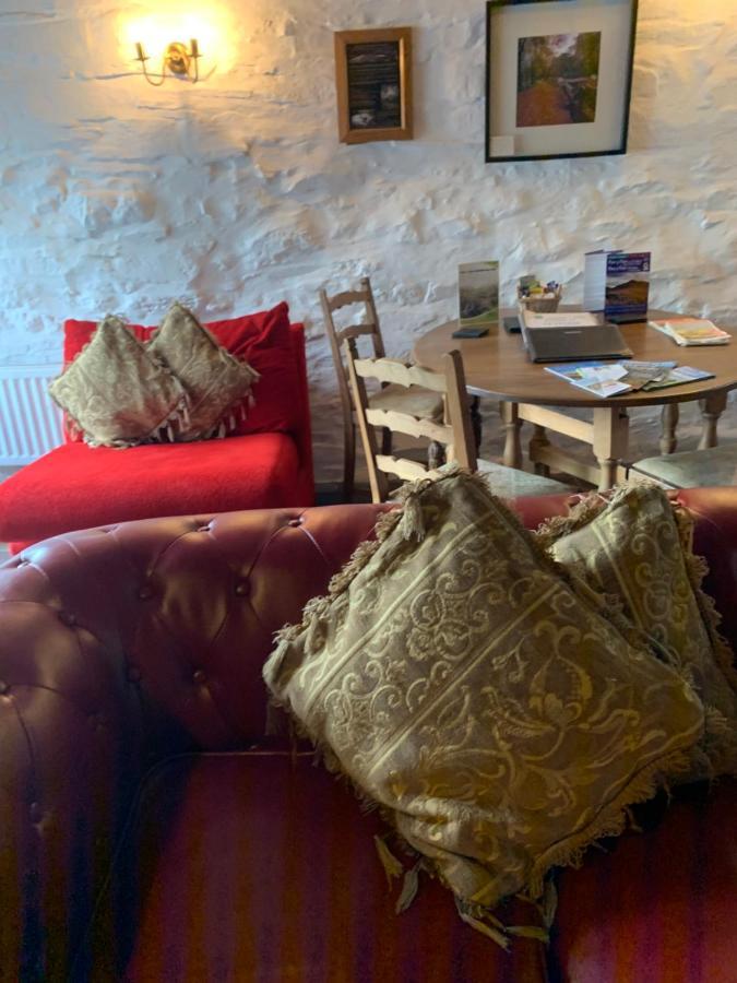 Ty Fferm Hen, Ancient Farmhouse, Coity Bach Talybont-on-Usk Buitenkant foto